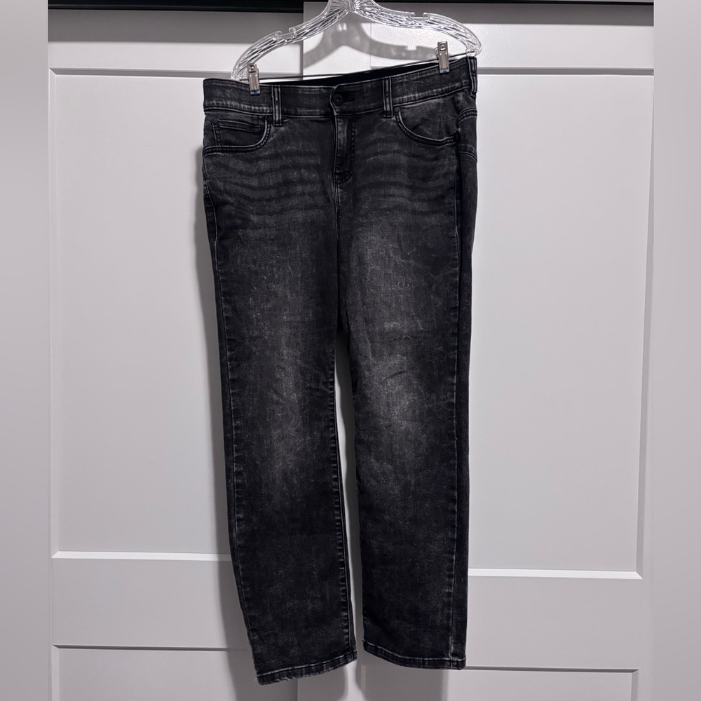 Torrid bombshell straight 18 short